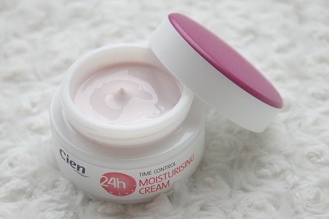 cien moisturising cream time control