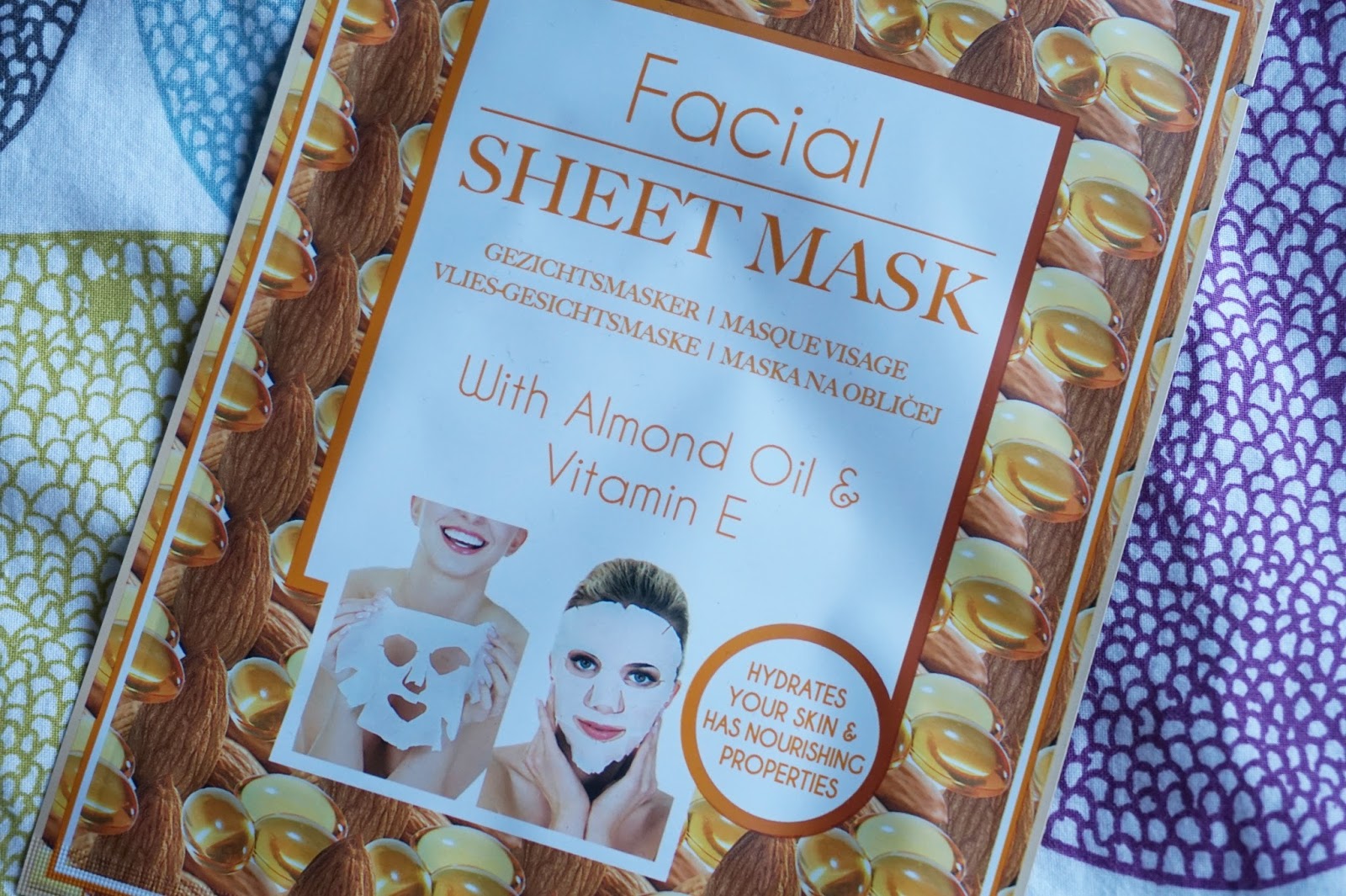 Action facial sheet mask with almond oil & vitamine E