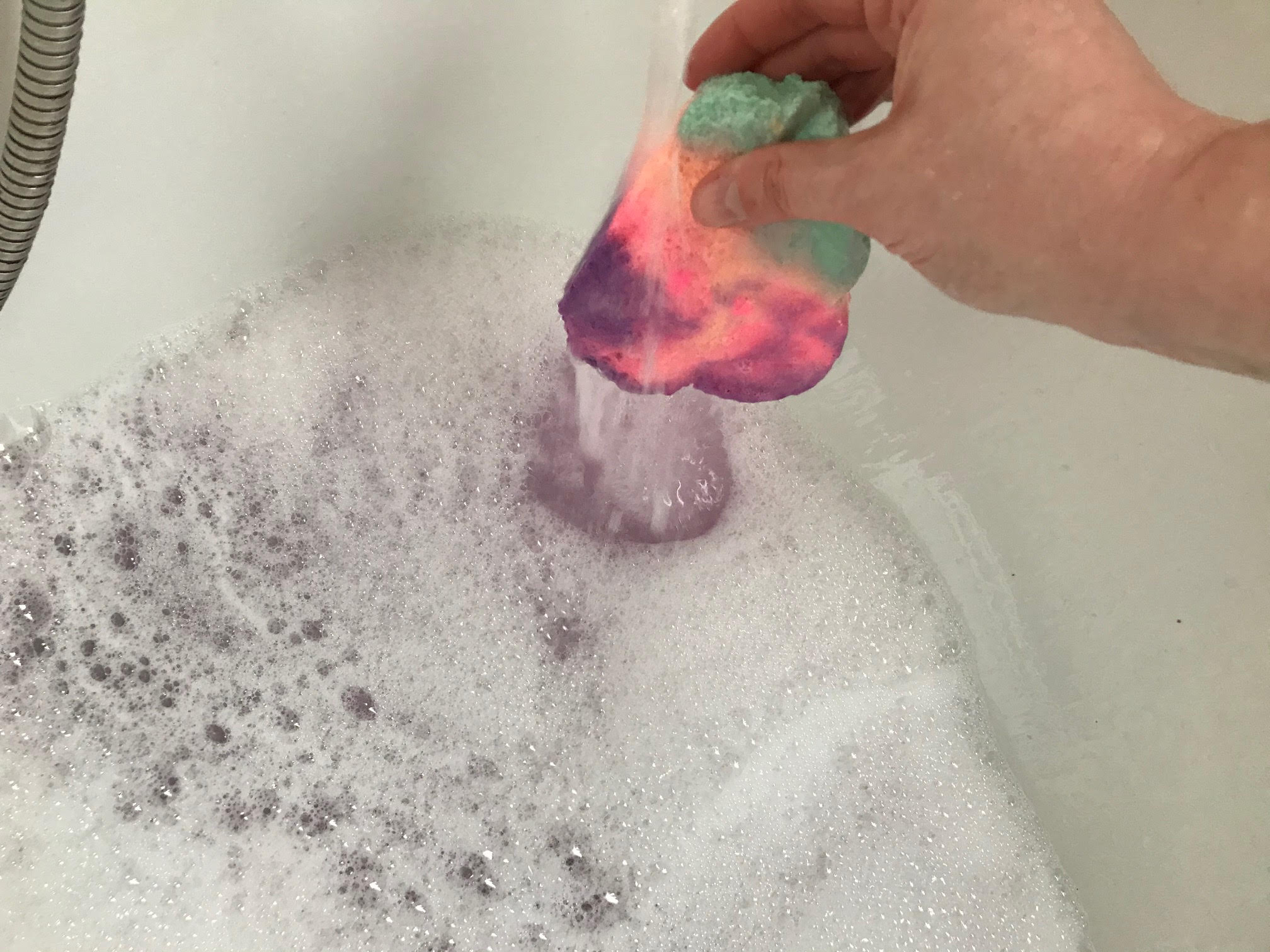 lush bubble bar