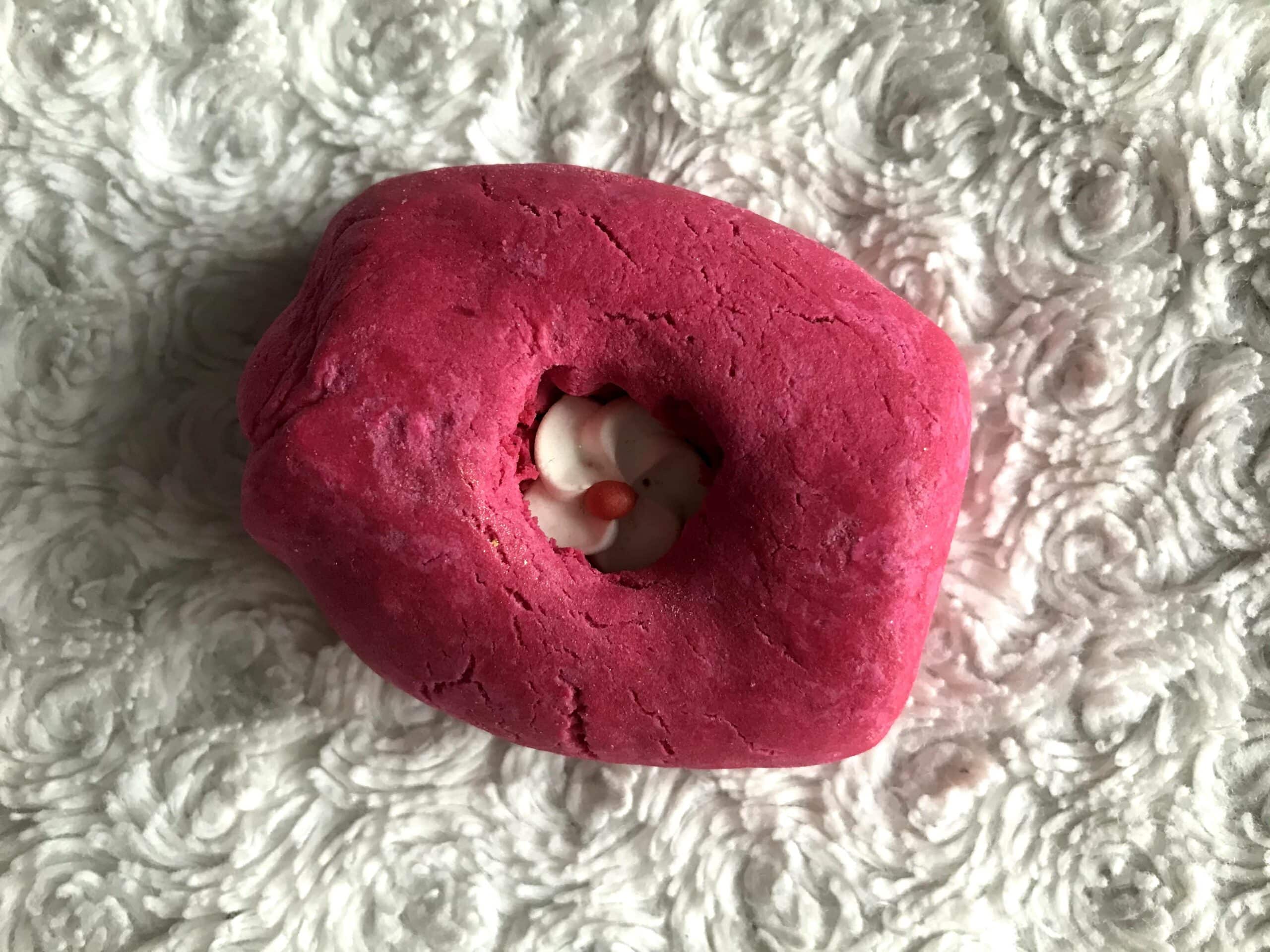 lush creamy candy bubble bar