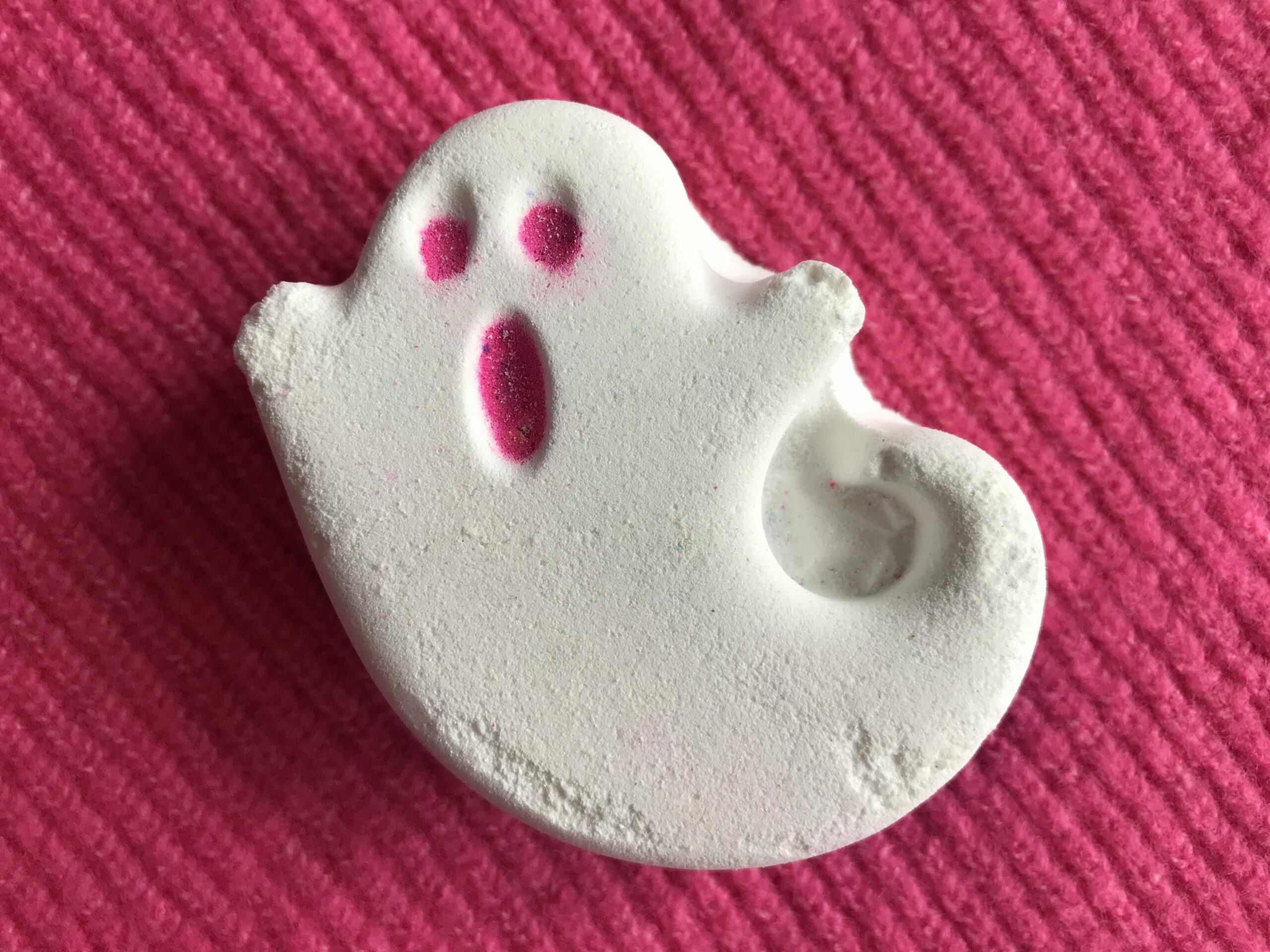 lush ghostie