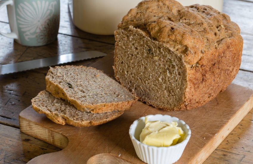 zelf brood bakken goedkoper