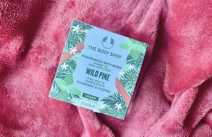 the body shop wild pine bath bomb