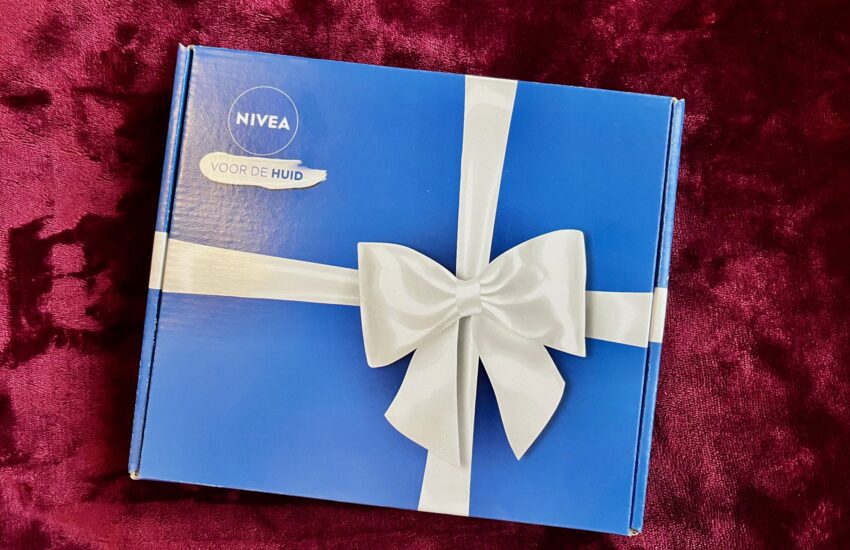 nivea surprise box